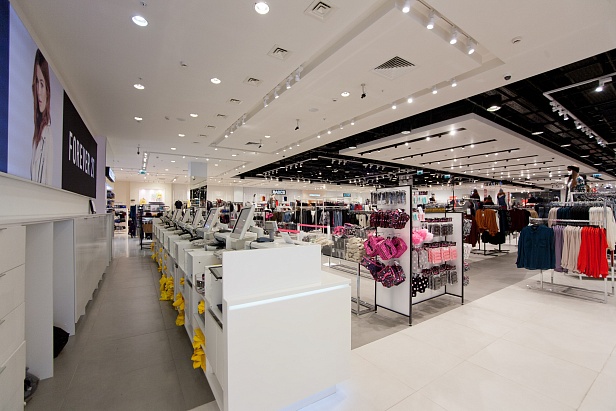 магазин FOREVER 21 в ТЦ МЕГА Белая Дача