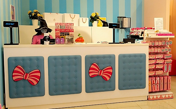 Hello Kitty кафе